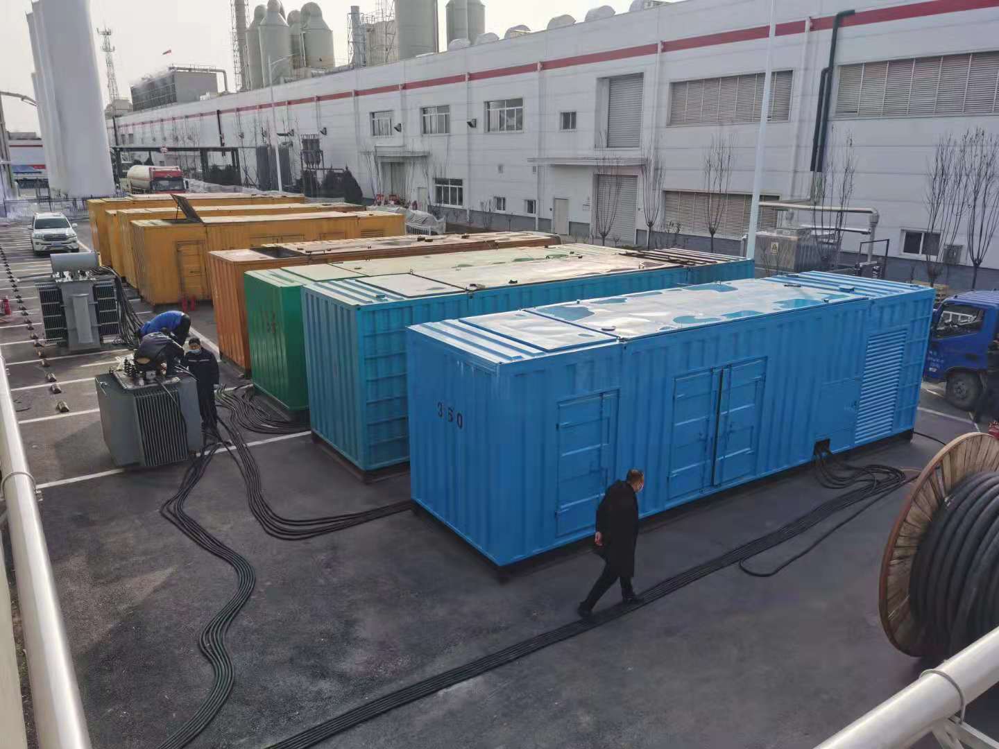 扎赉诺尔发电机出租-两相发电机与三相发电机有何区别?